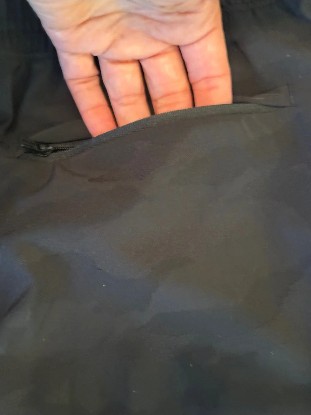 Athleta Women’s Textured Brooklyn Black Camo Jogger Pants Size 12